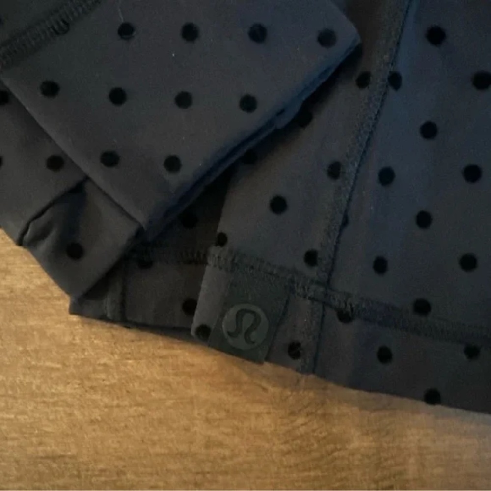 LULULEMON DEFINE JACKET NULU POLKA DOT FLOCKED BLACK SIZE 4 BRAND NEW - Picture 4 of 5